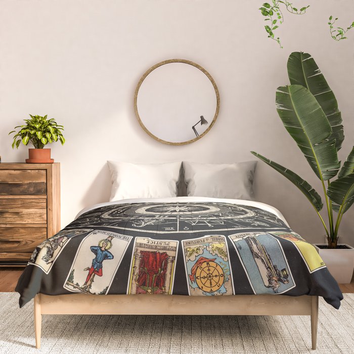 The Major Arcana & The Wheel of the Zodiac Comforter Gallery Image 3