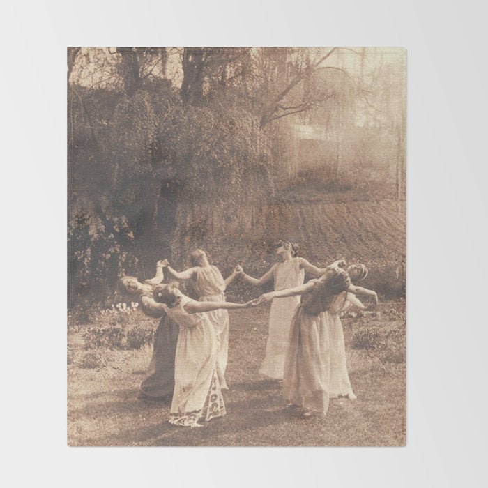 Circle Of Witches Vintage Women Dancing Throw Blanket Gallery Image 2