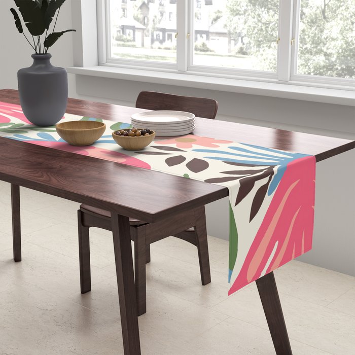 Lush Floral Escape Table Runner Gallery Image 2