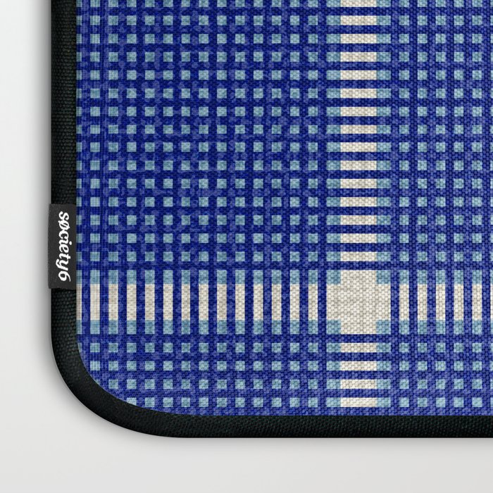 Woven Cross Check Seaside Blue x Navy Blue x Cream Laptop Sleeve Gallery Image 3