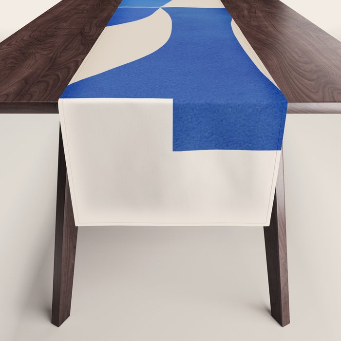 Minimal Geometric Shapes 229 Table Runner Gallery Image 1