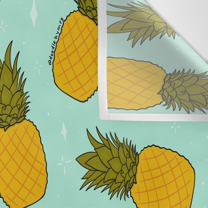 Pineapple Print Wall Tapestry Gallery Image 3