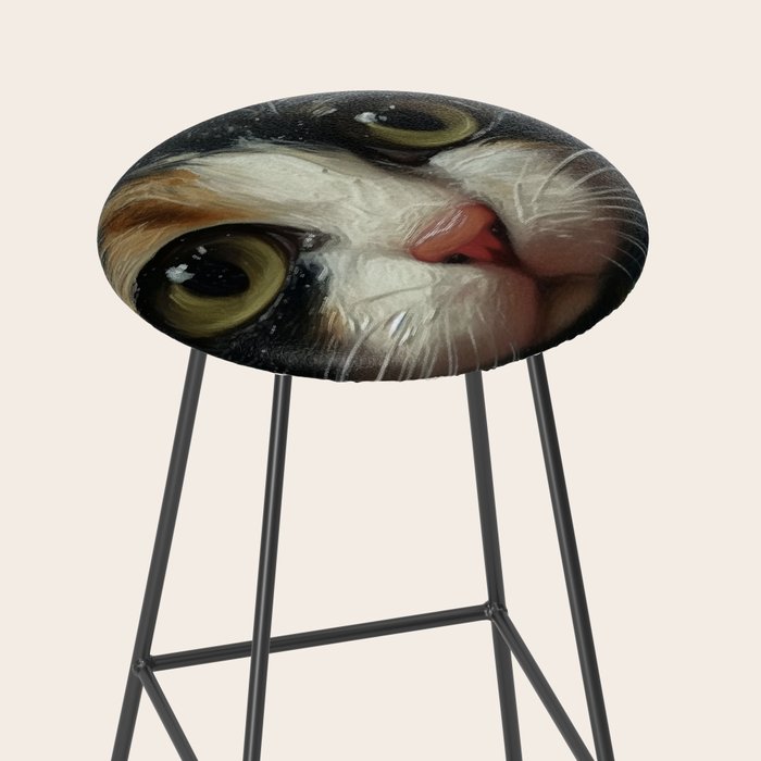 Peeping Stool Gallery Image 2