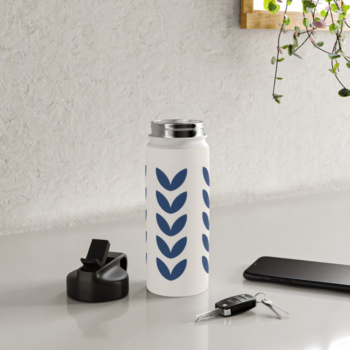 Leaf Pattern - Scandinavian Water Bottle Gallery Image 4