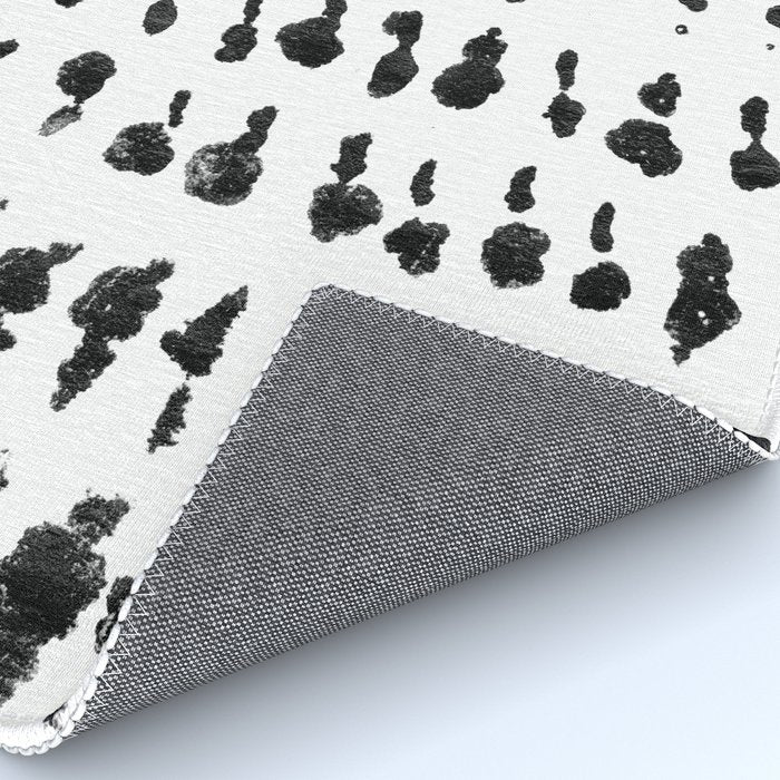 Medium Dots Pattern Black and White Distressed Texture Abstract Rug Gallery Image 4
