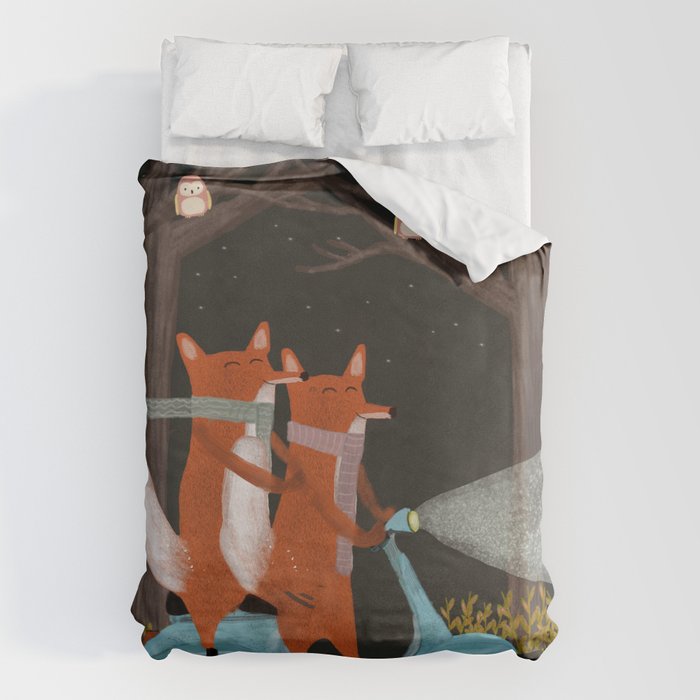 the fox mobile Duvet Cover Gallery Image 1