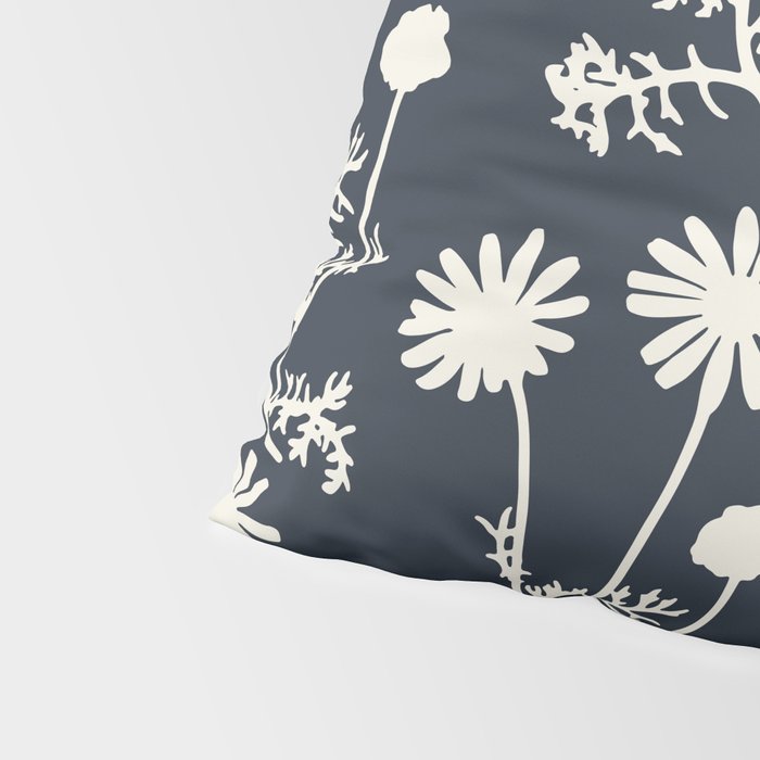 Wild Daisies Vintage Contemporary Floral Botanical Pattern in Dark Navy Blue Pillow Sham Gallery Image 4