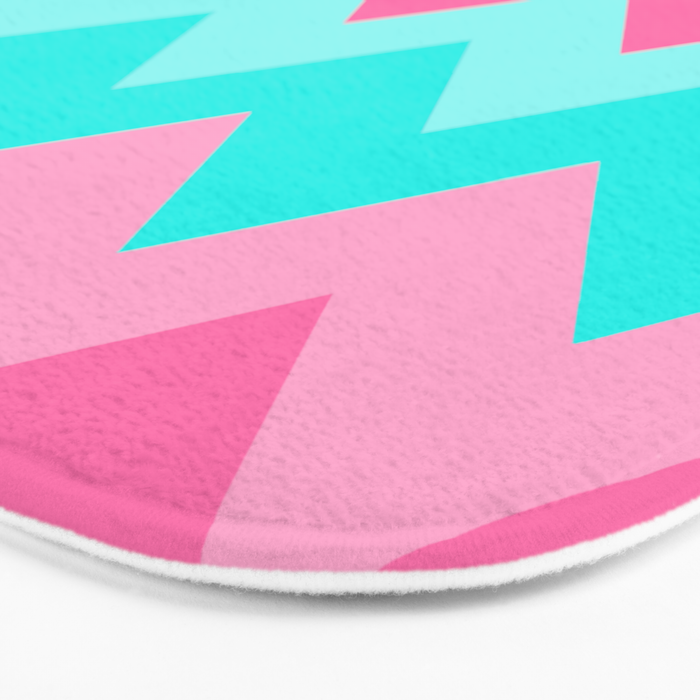 Hot Pink Turquoise Aqua Blue Chevron Zigzag Pattern Print Bath Mat Gallery Image 3