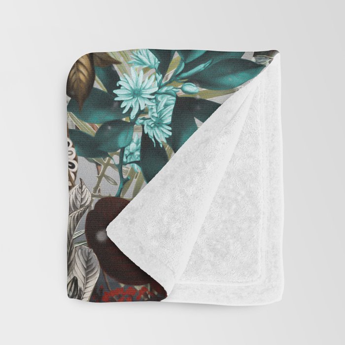 Future Garden Botanical Night Throw Blanket Gallery Image 3