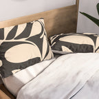 Abstract Plant 3/4 Pillow Sham Gallery Image 2