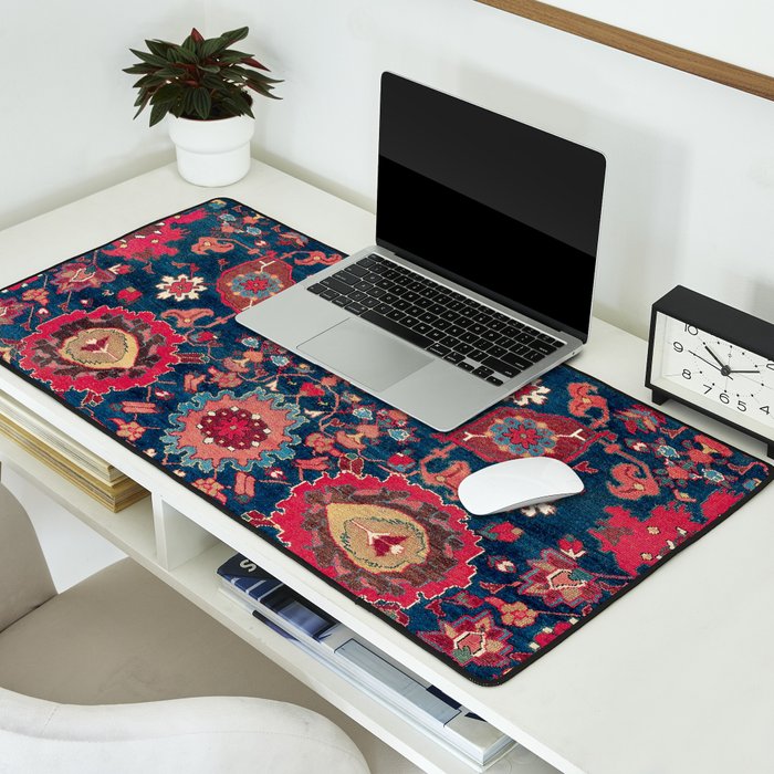 Garahgozloo Hamadan West Persian Rug Fragment Desk Mat Gallery Image 2