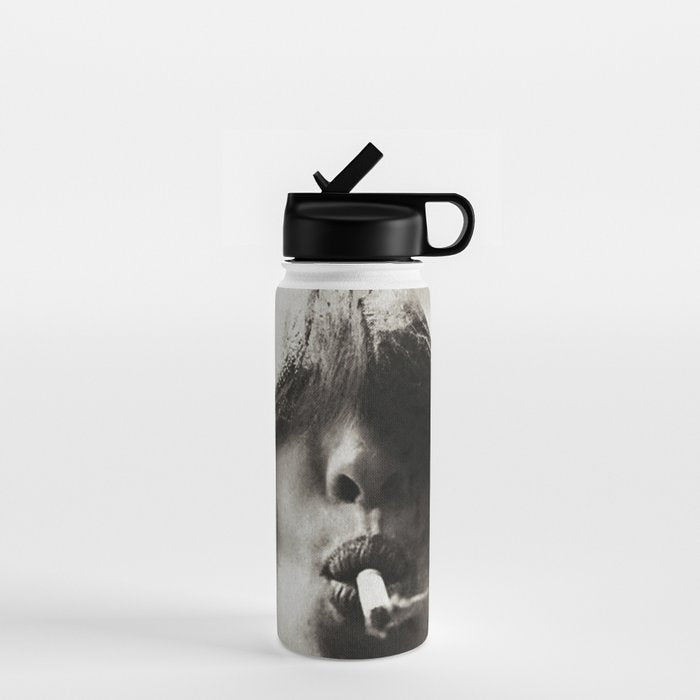 The sound of waves ... Water Bottle Gallery Image 1