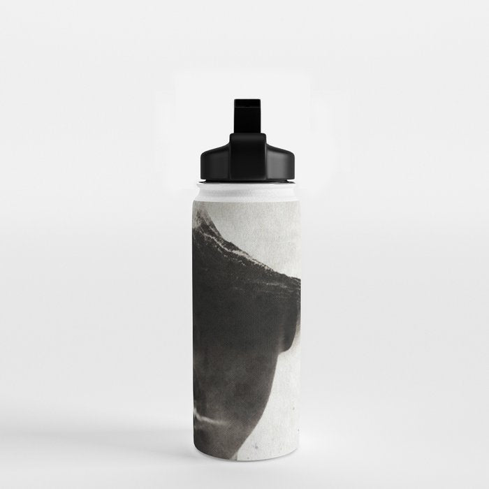 The sound of waves ... Water Bottle Gallery Image 2