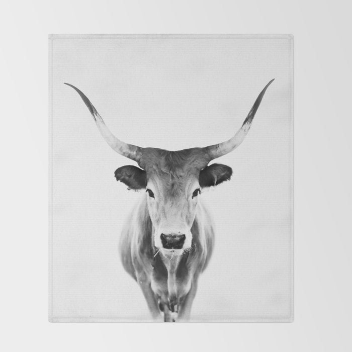 Wild Longhorn Cow Print - Black White Cow Portrait - Animal - Travel photograpy Throw Blanket Gallery Image 2