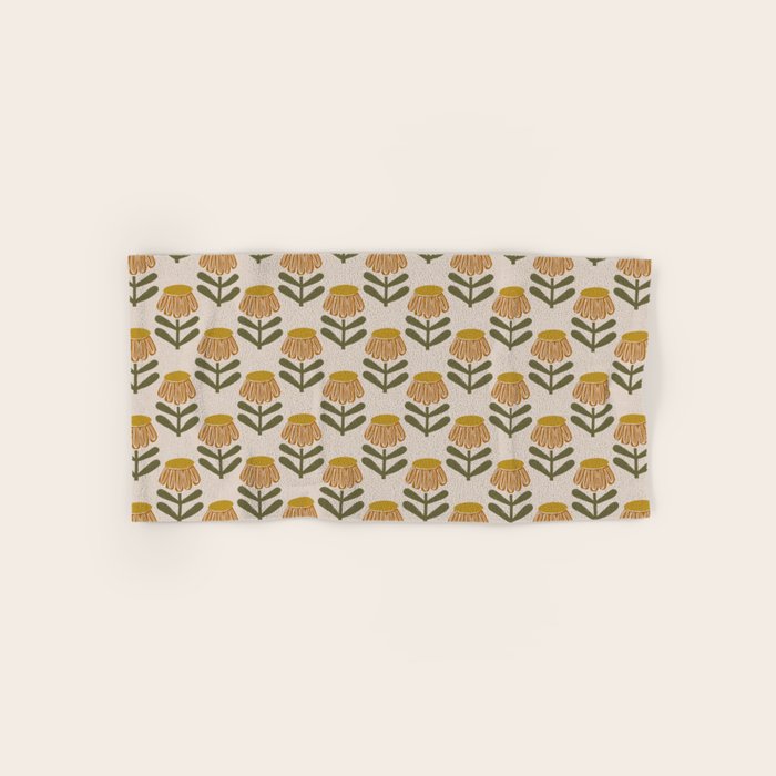 Retro Floral Mustard - Mid Century Modern Daisy Bath Towel Gallery Image 1