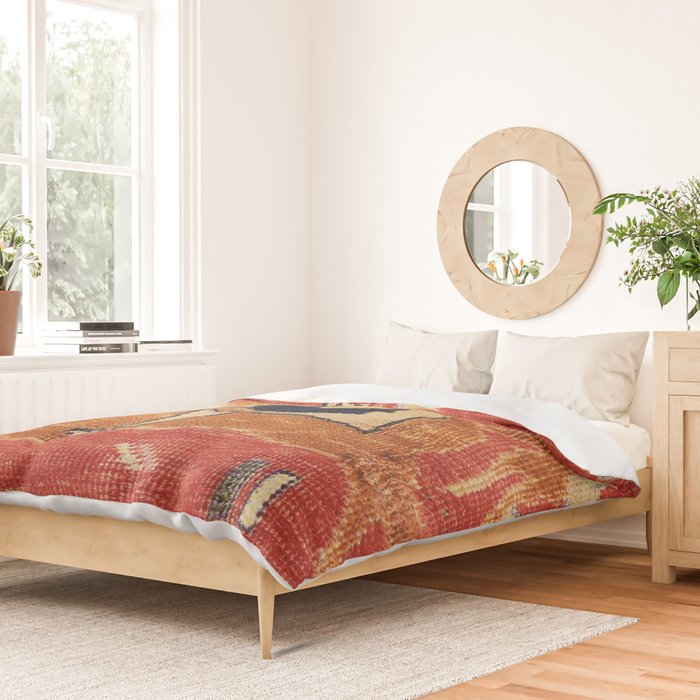 17th Century Isfahan Persian Animal Rug Print Duvet Cover Gallery Image 2