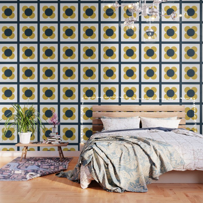 Scandi Flower Single - Retro Minimalist Floral Pattern in Light Mustard, Navy Blue, and White Wallpaper Gallery Image 3