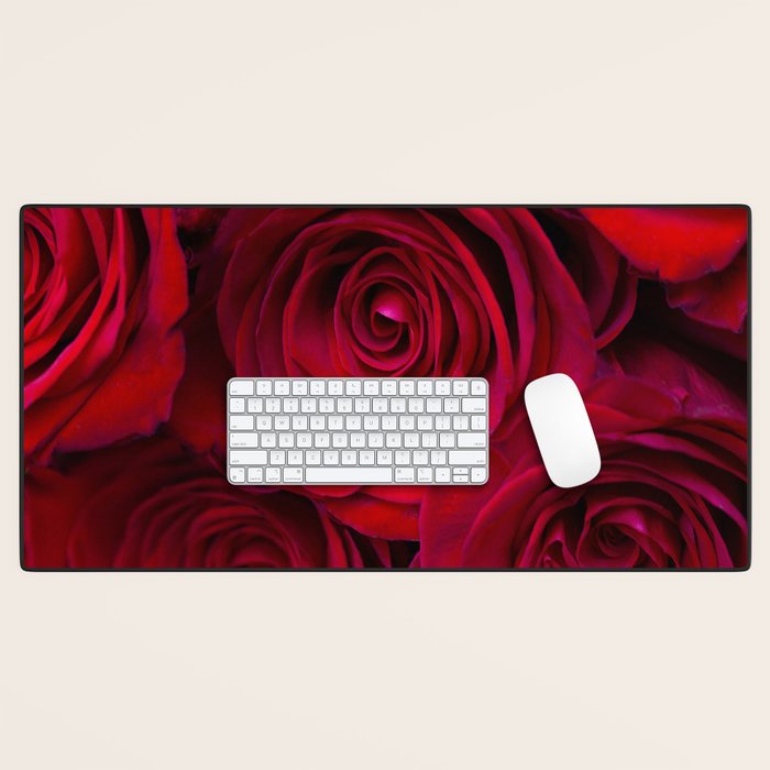 Red roses Desk Mat Gallery Image 1