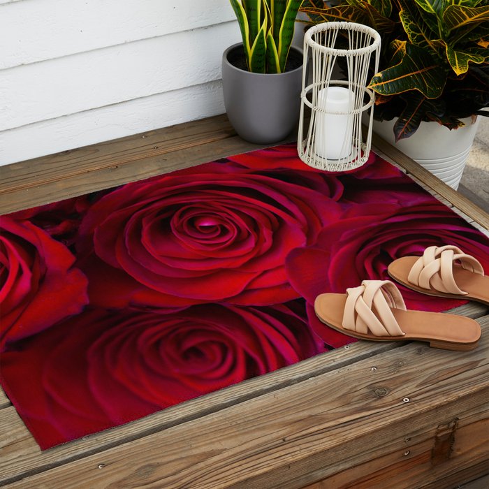 Red roses Outdoor Rug Gallery Image 2