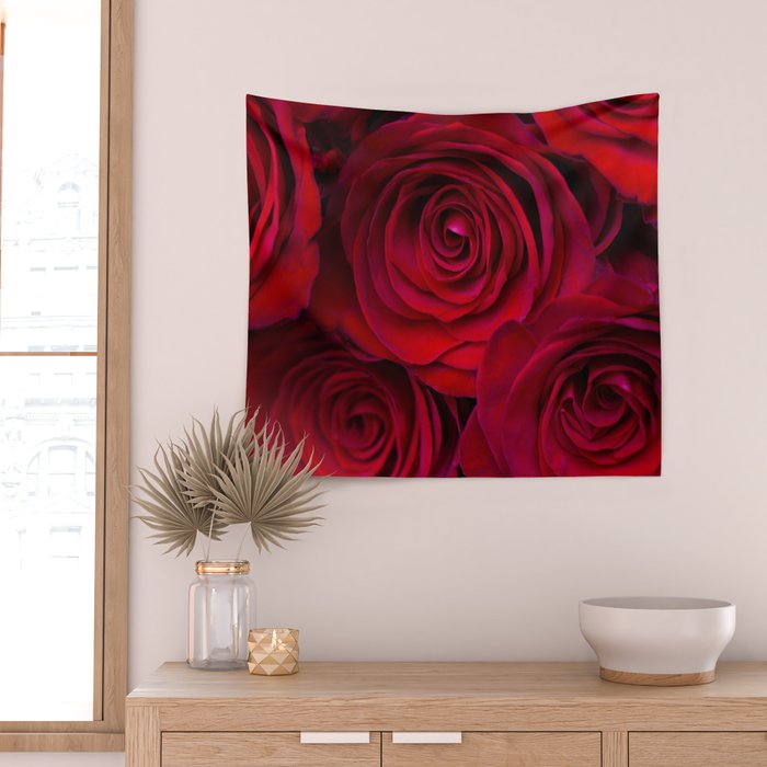 Red roses Wall Tapestry Gallery Image 2