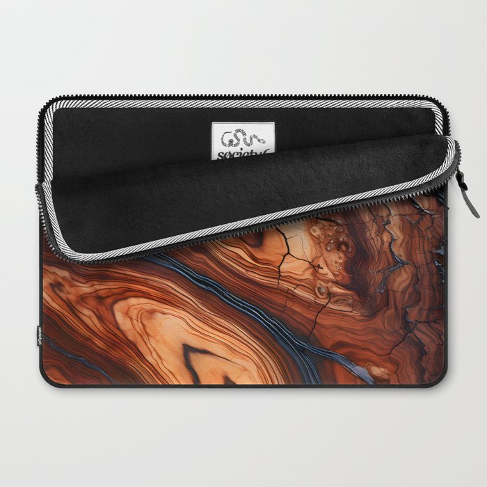 Wooden Essence Laptop Sleeve Gallery Image 2