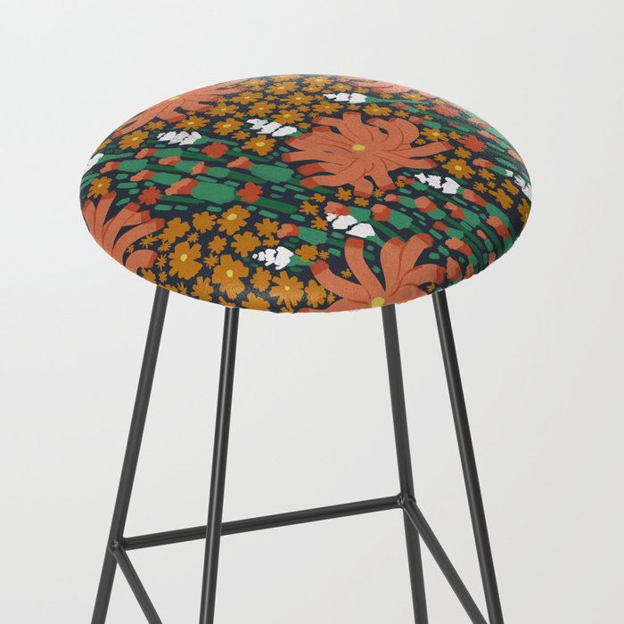Floret in the closet Stool Gallery Image 2