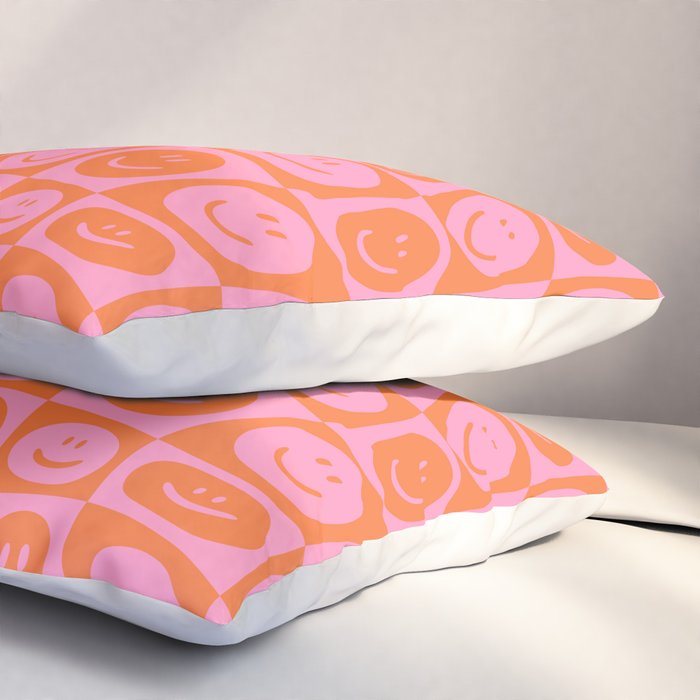 Retro happy face checkered pattern Pillow Sham Gallery Image 3