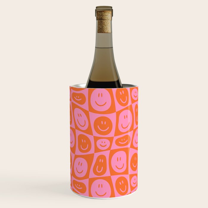 Retro happy face checkered pattern Wine Chiller Gallery Image 1
