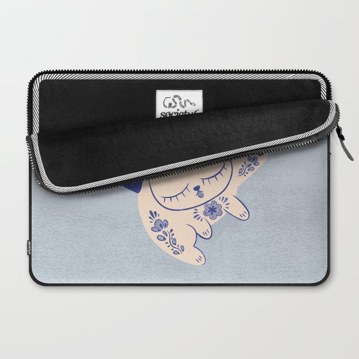 Purrcelin Cat Butt - Delft Porcelain Kitty Laptop Sleeve Gallery Image 2