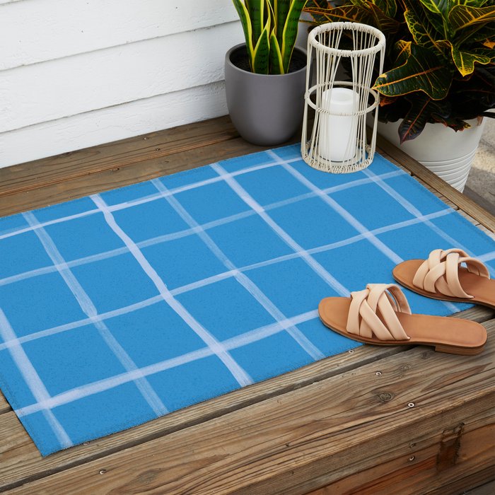 Abstract Tennis Net Pattern in Sky Blue Outdoor Rug Gallery Image 2