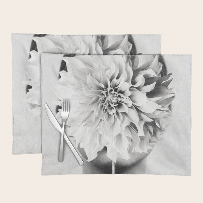 White flower ... Placemat Gallery Image 1