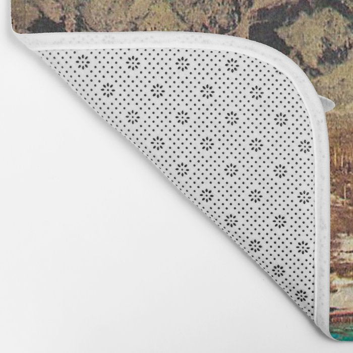 They've arrived! (UFO) Bath Mat Gallery Image 2