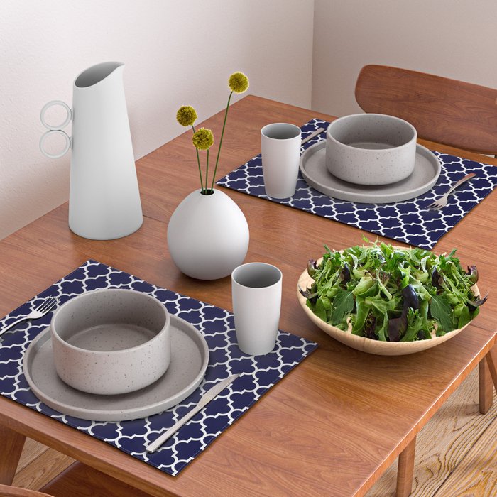 White Moroccan Quatrefoil On Navy Blue Placemat Gallery Image 2