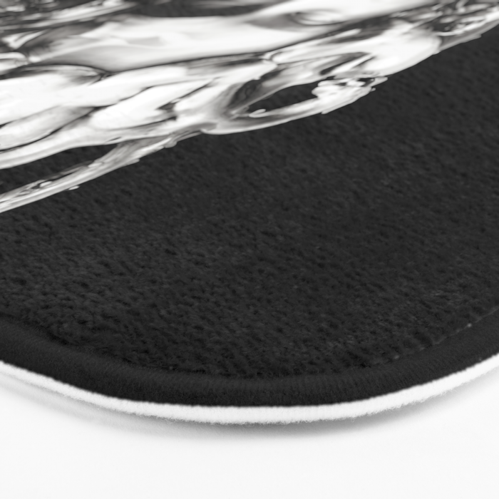 Silver Medusa Bath Mat Gallery Image 3