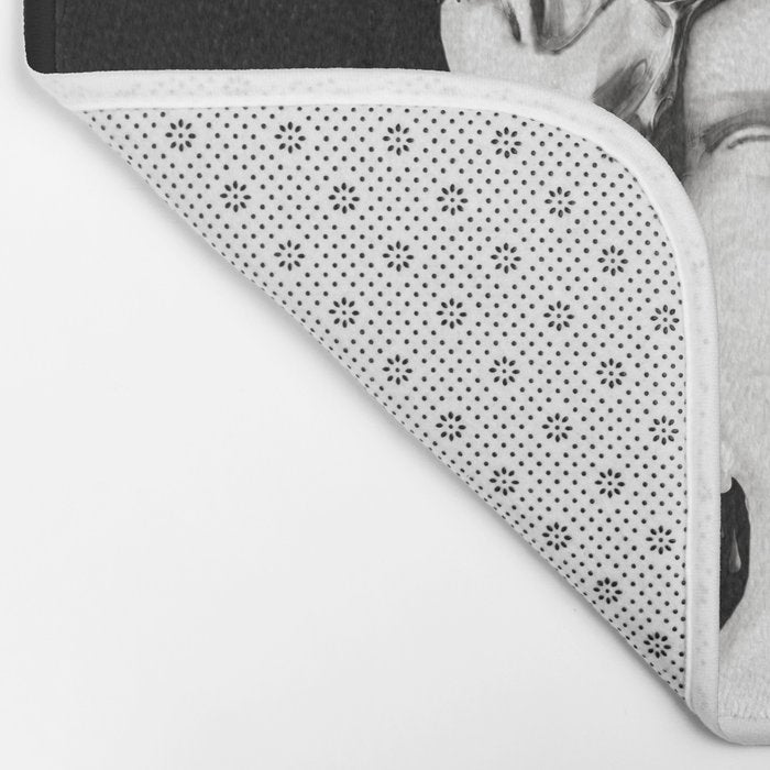 Silver Medusa Bath Mat Gallery Image 2