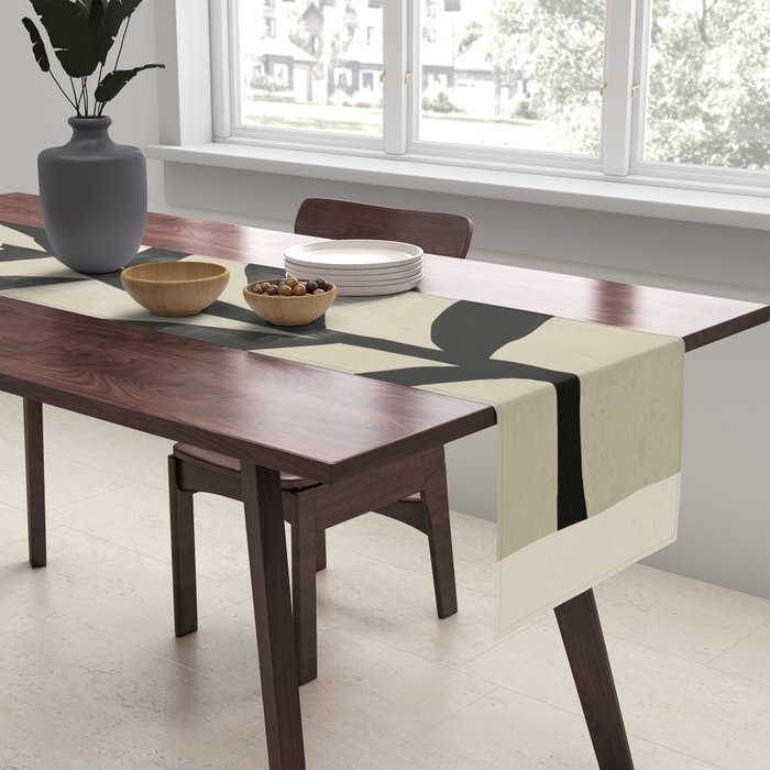 Plant 9/1 Table Runner Gallery Image 2