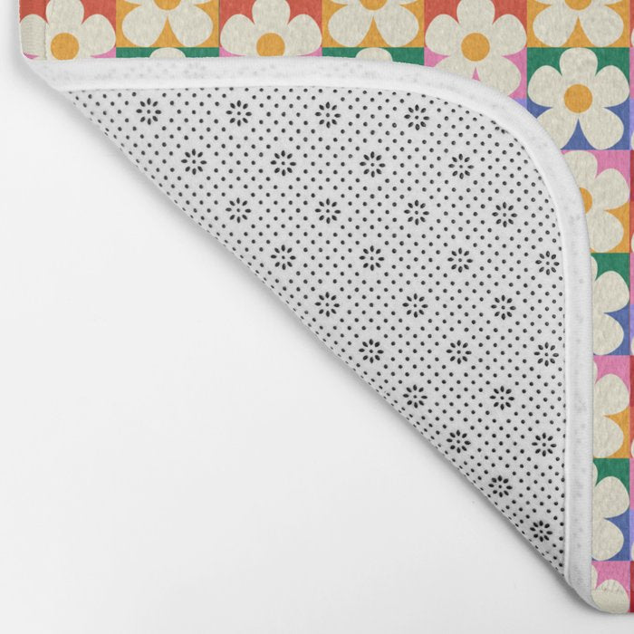 Mod Daisies  Bath Mat Gallery Image 2