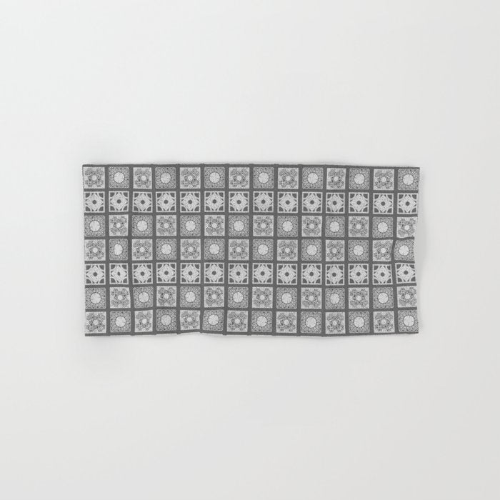Hellraiser Puzzlebox D Bath Towel Gallery Image 1