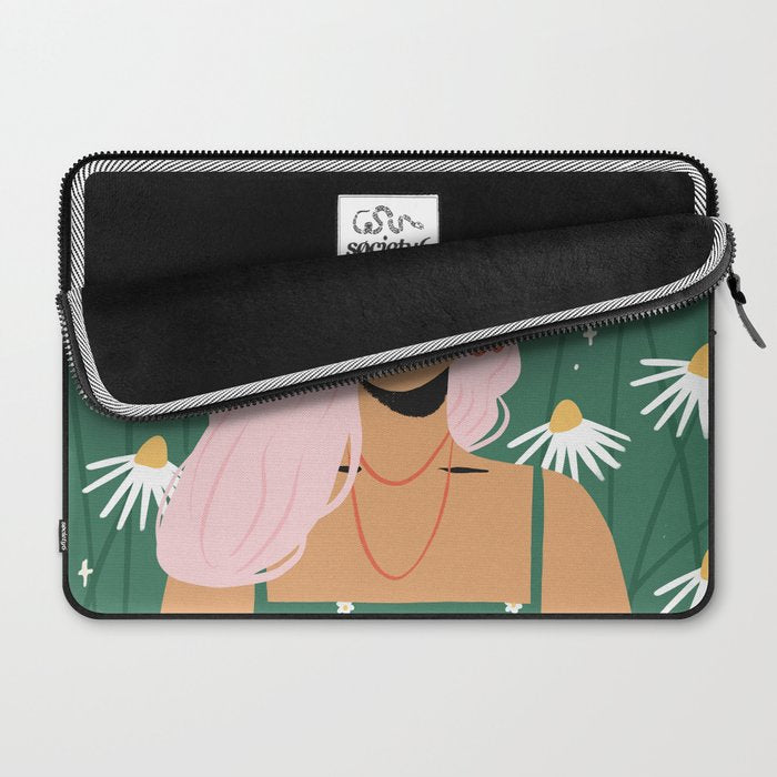 Miss Daisy Laptop Sleeve Gallery Image 2