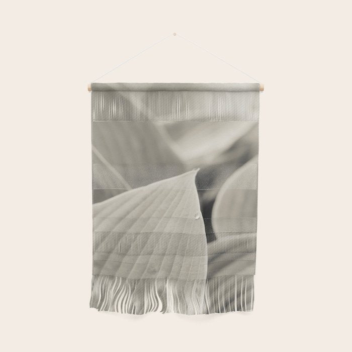 Modern Minimalist Leaf Line Botanical Photograph Wall Hanging Gallery Image 1
