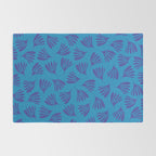 Blue Toned Wispy Leaves Contemporary Abstract Pattern Rug Gallery Image 2