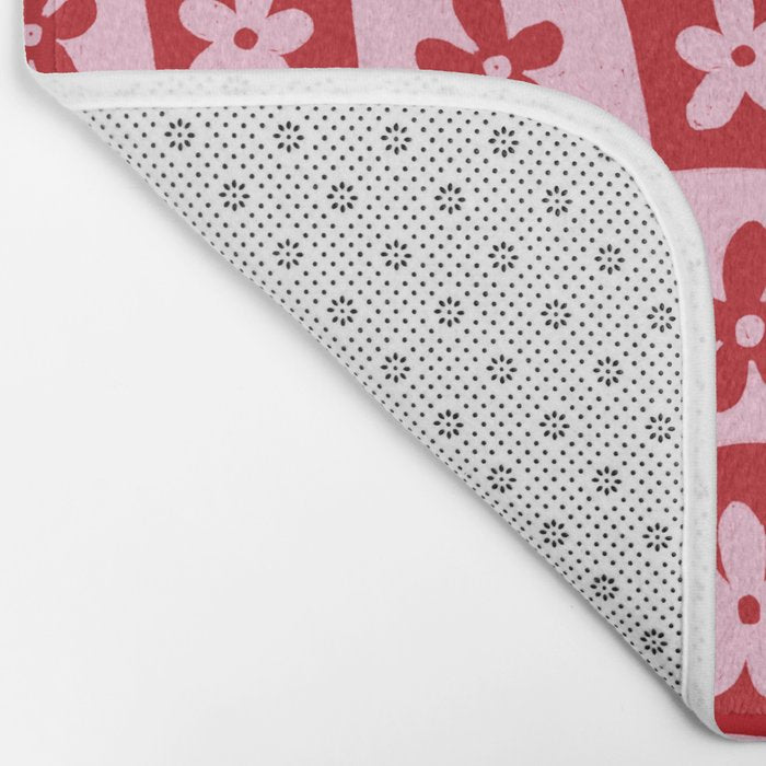 Red and Pink Retro Daisy Checkerboard Swirl Pattern Bath Mat Gallery Image 2
