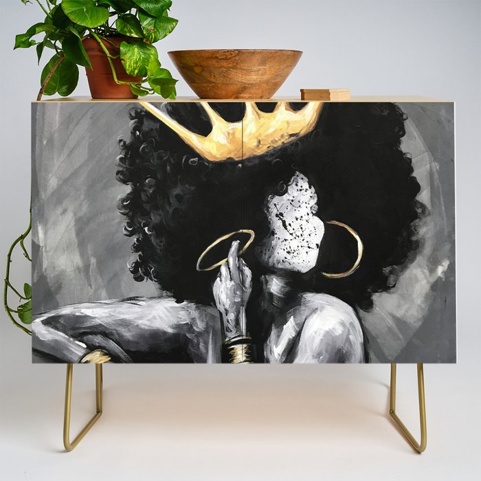Naturally Queen VI Credenza Gallery Image 1
