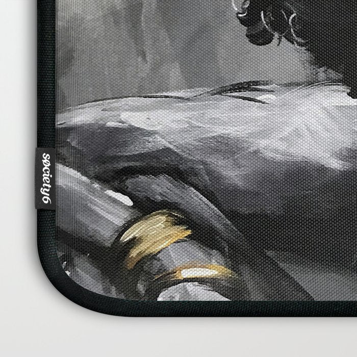 Naturally Queen VI Laptop Sleeve Gallery Image 3