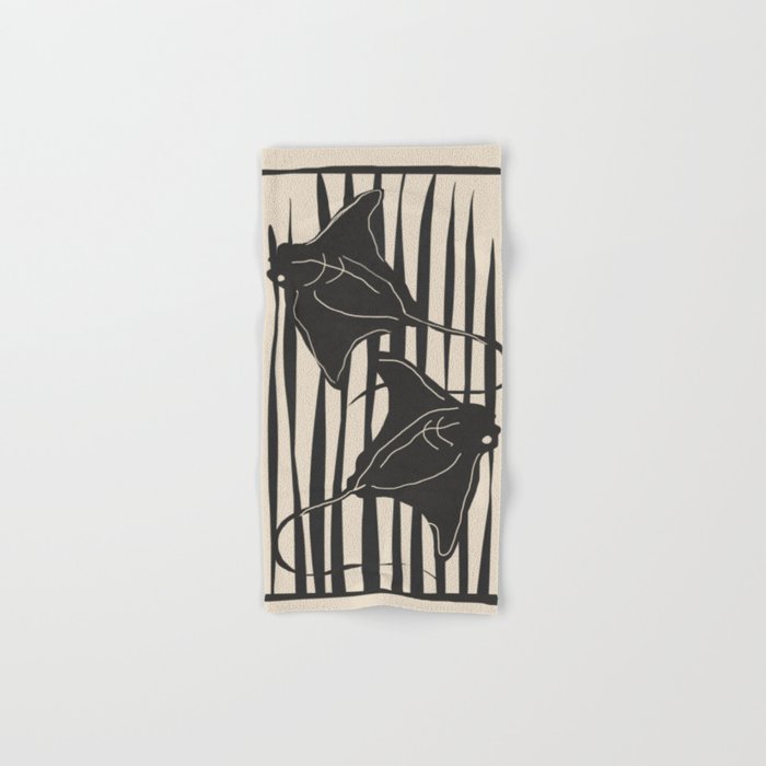 Stingrays 1 Bath Towel Gallery Image 1
