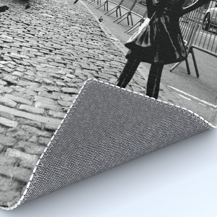 Fearless Girl and the Charging Bull Rug Gallery Image 4