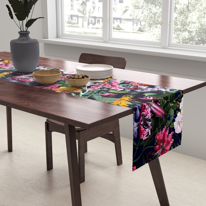 Vintage Garden XIII Table Runner Gallery Image 2
