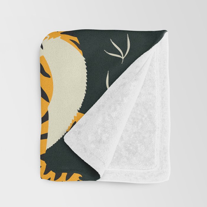 Tiger All Around Throw Blanket Gallery Image 3