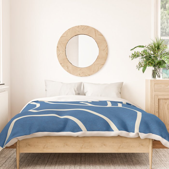 Abstract Minimal Woman Portrait Duvet Cover Gallery Image 3