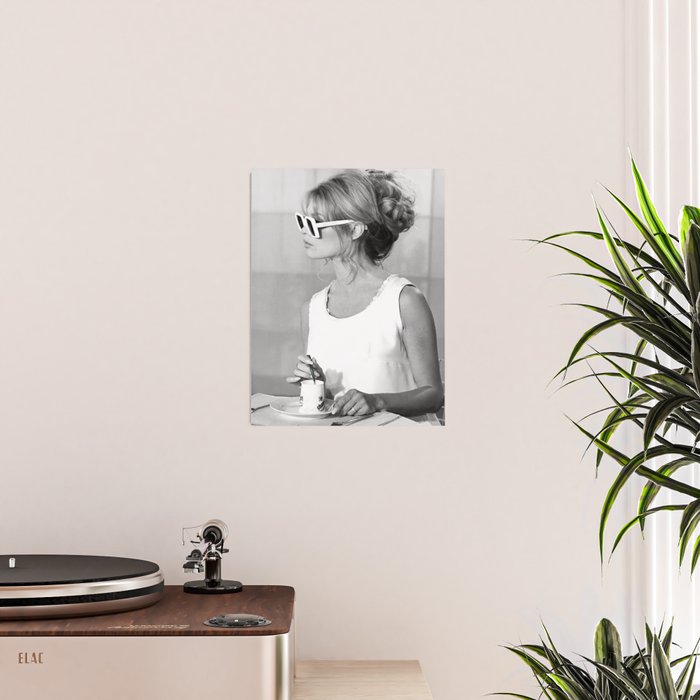 Brigitte Bardot in Sunglasses Retro Vintage Art Poster Gallery Image 2